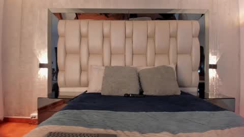 Snapshot of _saragarcia_ chatting on 02-13-25, 11:39 Sara online show from 02-13-25, 11:39