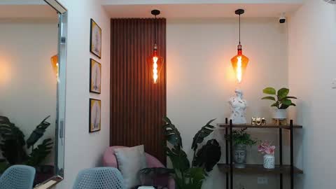 Sassy Girl online show from 01-16-25, 06:48