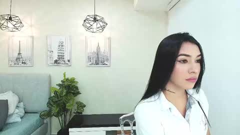 Sassy Girl online show from 10-13-25, 06:08