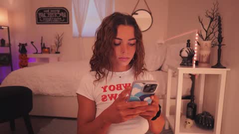 Snapshot of _savii chatting on 10-13-25, 05:24 Savii online show from 10-13-25, 05:24