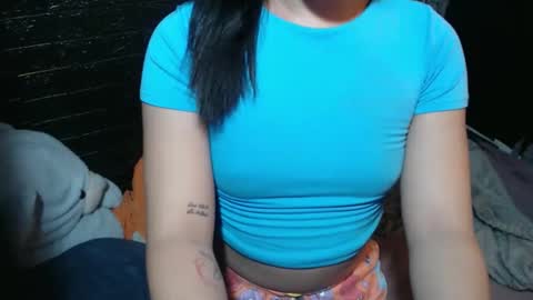 Snapshot of _scarlet08 chatting on 10-03-25, 03:25 Maechie online show from 10-03-25, 03:25