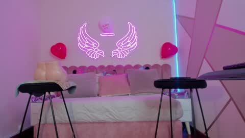 Scarlett online show from 02-08-25, 01:44