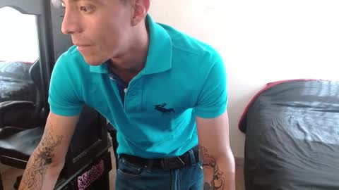 Snapshot of _schnnneider_ chatting on 09-20-25, 07:48 SCHNEIDER online show from 09-20-25, 07:48