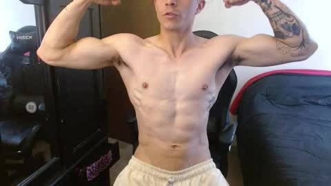 Snapshot of _schnnneider_ chatting on 09-25-25, 04:32 SCHNEIDER online show from 09-25-25, 04:32