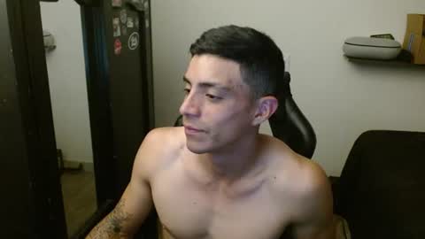 Snapshot of _schnnneider_ chatting on 06-21-26, 01:41 SCHNEIDER online show from 06-21-26, 01:41