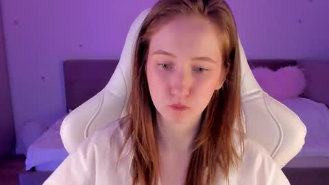 Snapshot of _secretelly_ chatting on 11-13-25, 11:58 _secretelly_ online show from 11-13-25, 11:58