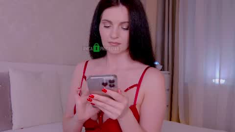 Snapshot of _seductive_ chatting on 06-14-26, 08:00 Alya online show from 06-14-26, 08:00