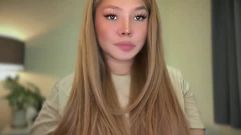 Snapshot of _seductive_jane chatting on 11-14-25, 03:22 ENAJ online show from 11-14-25, 03:22