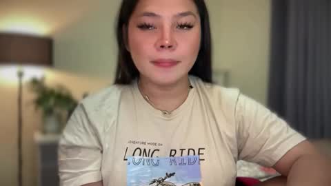 Snapshot of _seductive_jane chatting on 11-23-25, 04:18 ENAJ online show from 11-23-25, 04:18