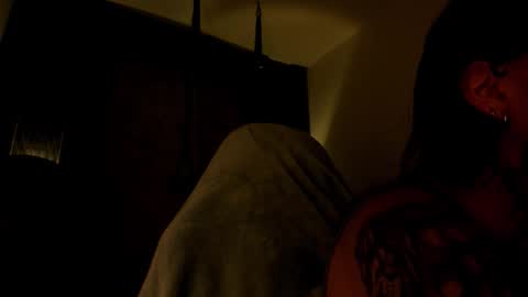 Selene online show from 10-08-25, 03:53