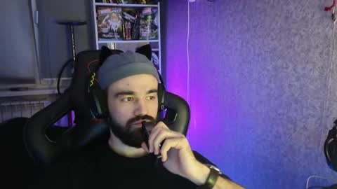 Ask me online show from 11-06-25, 05:47