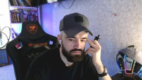 Ask me online show from 04-04-26, 07:28