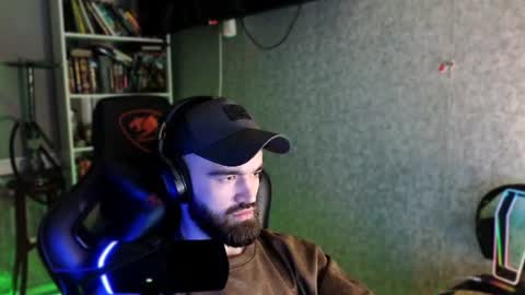 Ask me online show from 07-01-26, 10:53