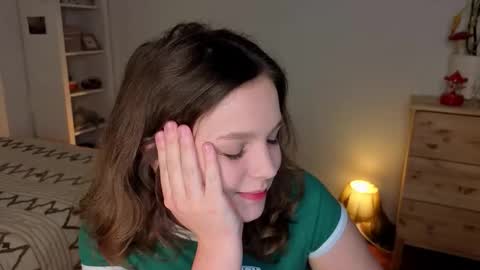 Alice online show from 11-23-25, 04:18