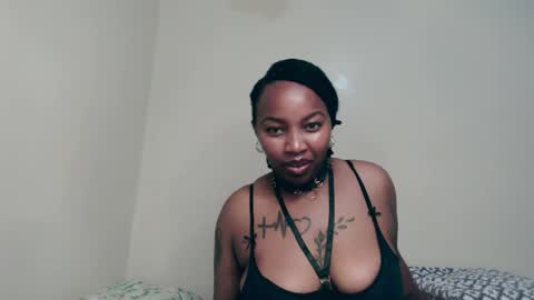 Snapshot of _sexysquirter chatting on 11-26-25, 05:58 _sexysquirter online show from 11-26-25, 05:58