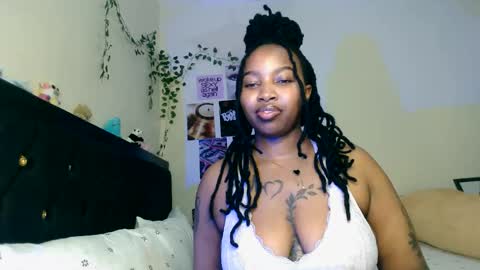 Snapshot of _sexysquirter chatting on 02-25-26, 07:01 _sexysquirter online show from 02-25-26, 07:01
