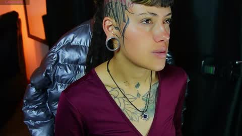 _sharlotte777 online show from 04-01-26, 02:14