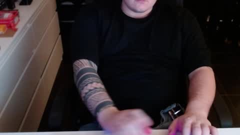 _shikamaru_ online show from 12-29-24, 07:32