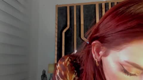 _silvia_vega_ online show from 12-06-24, 06:26