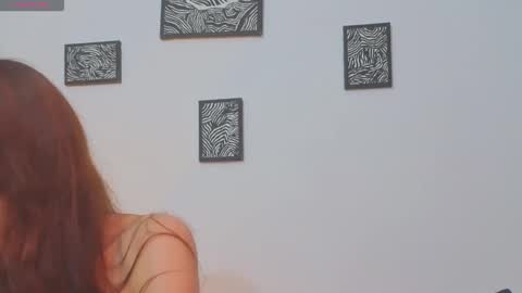Snapshot of _silvia_vega_ chatting on 04-29-26, 10:08 _silvia_vega_ online show from 04-29-26, 10:08