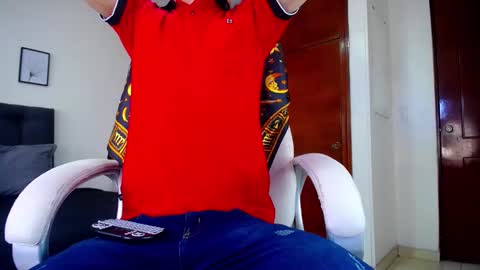 _skyleer_ online show from 09-19-25, 08:09