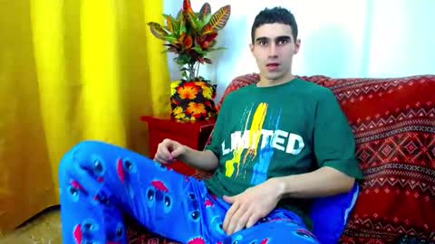 _skyleer_ online show from 11-04-25, 11:37