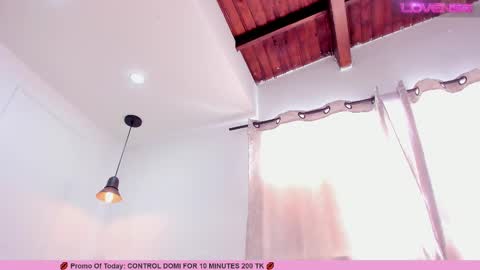 Snapshot of _sofia_cruz chatting on 03-02-25, 02:32 640 200 online show from 03-02-25, 02:32