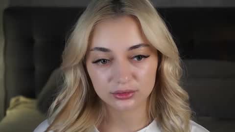 Alice online show from 04-19-26, 05:23