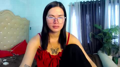 _sophie_69 online show from 02-25-26, 05:17