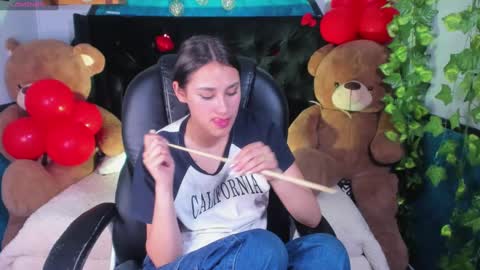 Sophie  online show from 02-19-25, 11:25