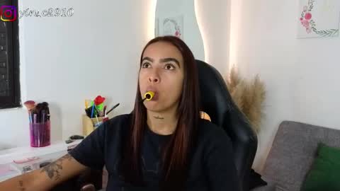 Snapshot of _sophiebrown__ chatting on 12-13-24, 10:51 Andrea The Next Stream Wednesday online show from 12-13-24, 10:51