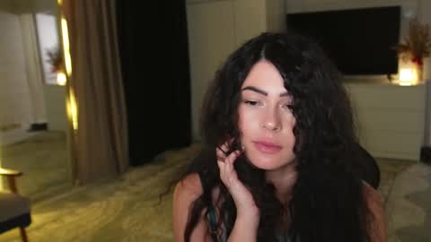 Sophy online show from 01-29-25, 01:58