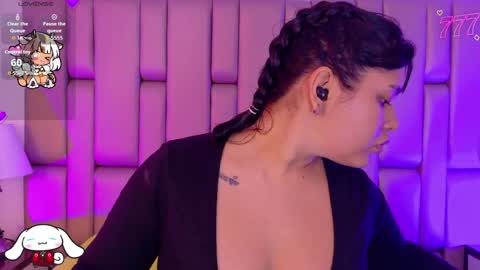 V E N U S online show from 04-10-26, 11:37