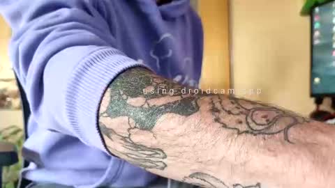 Snapshot of _spicymike_ chatting on 05-19-26, 08:42 _spicymike_ online show from 05-19-26, 08:42