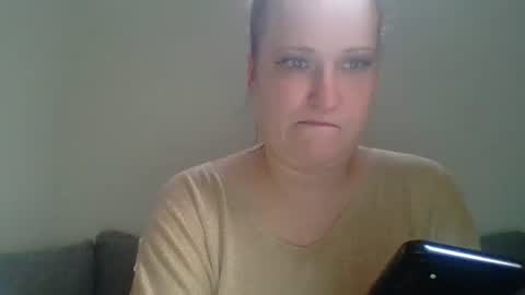 Snapshot of _squirty_pussyyy_ chatting on 01-09-25, 11:36 Melisa online show from 01-09-25, 11:36