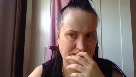 Snapshot of _squirty_pussyyy_ chatting on 02-20-25, 11:20 Melisa online show from 02-20-25, 11:20