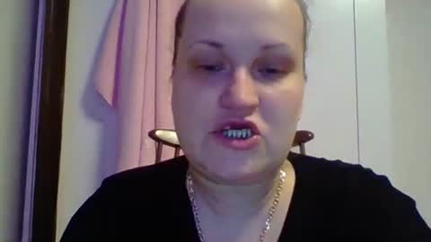 Snapshot of _squirty_pussyyy_ chatting on 02-21-25, 05:09 Melisa online show from 02-21-25, 05:09