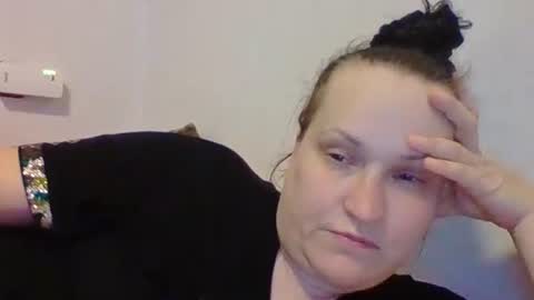 Snapshot of _squirty_pussyyy_ chatting on 02-23-25, 09:26 Melisa online show from 02-23-25, 09:26