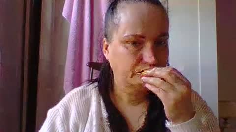 Snapshot of _squirty_pussyyy_ chatting on 02-26-25, 09:21 Melisa online show from 02-26-25, 09:21