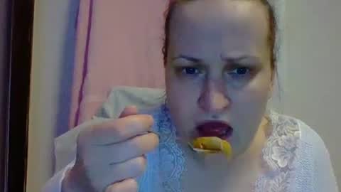 Snapshot of _squirty_pussyyy_ chatting on 03-09-25, 06:21 Melisa online show from 03-09-25, 06:21