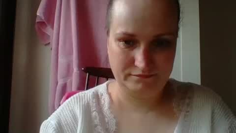 Snapshot of _squirty_pussyyy_ chatting on 03-11-25, 02:51 Melisa online show from 03-11-25, 02:51