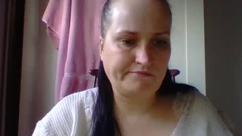 Snapshot of _squirty_pussyyy_ chatting on 03-12-25, 04:24 Melisa online show from 03-12-25, 04:24