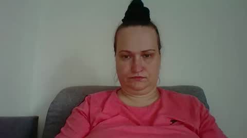 Snapshot of _squirty_pussyyy_ chatting on 10-10-25, 07:18 Melisa online show from 10-10-25, 07:18