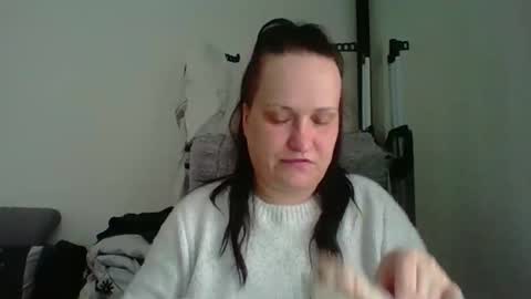 Snapshot of _squirty_pussyyy_ chatting on 11-05-25, 09:53 Melisa online show from 11-05-25, 09:53