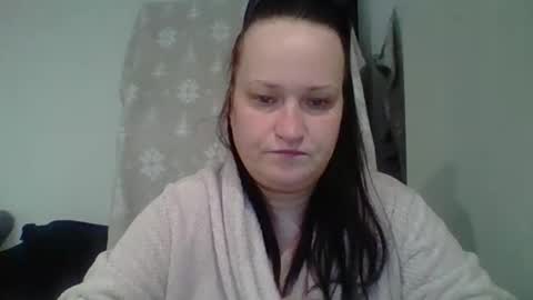 Snapshot of _squirty_pussyyy_ chatting on 11-16-25, 04:18 Melisa online show from 11-16-25, 04:18