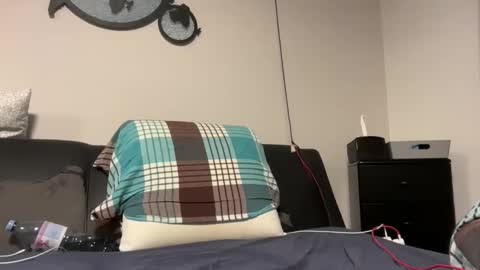 Snapshot of _stevie___ chatting on 10-10-25, 05:23 _stevie___ online show from 10-10-25, 05:23