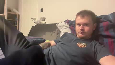 _stevie___ online show from 11-30-25, 01:04