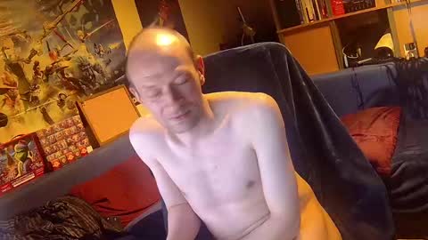 _svenerd_____ online show from 04-25-26, 12:02