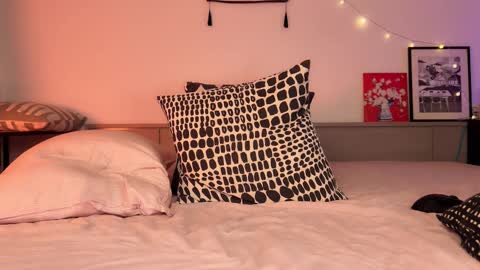 Snapshot of _swaa chatting on 11-18-25, 06:01 Ann online show from 11-18-25, 06:01