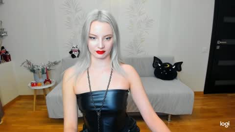 Snapshot of _sweet_addiction_ chatting on 01-24-25, 01:03 Marie online show from 01-24-25, 01:03